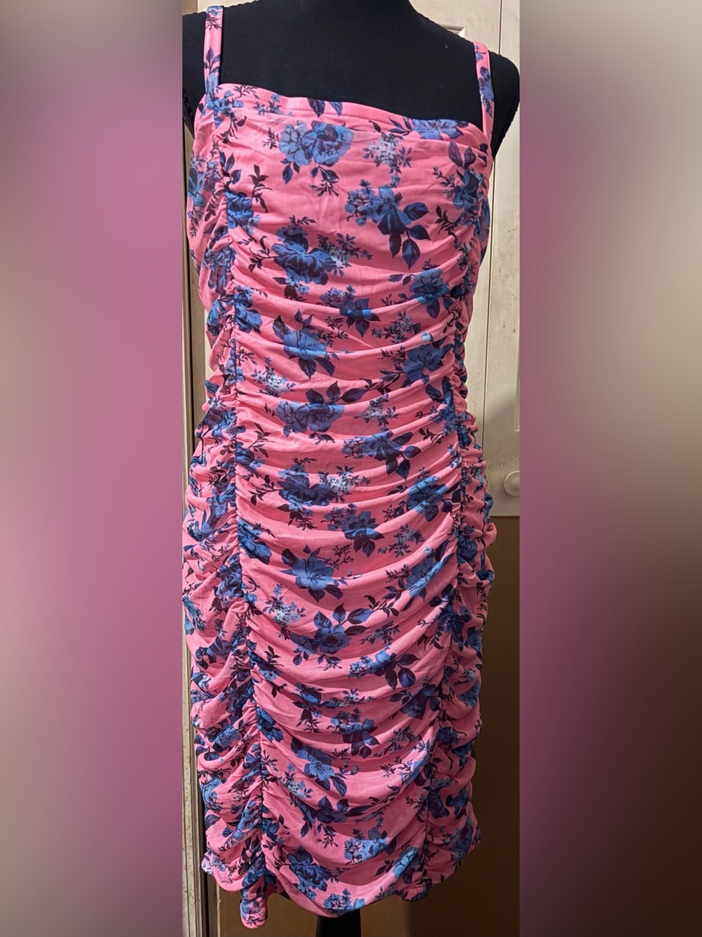 Torrid Size 2  Ruched wiggle dress NWT